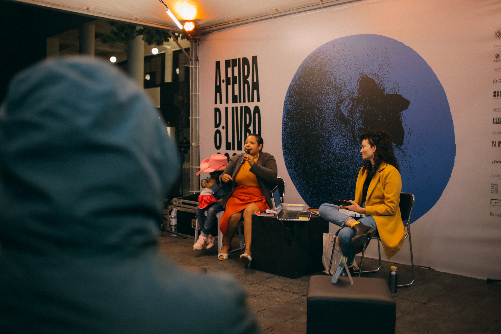 Poty Poran, educadora indígena, em mesa n'A Feira do Livro|Júlio César Almeida/ISA