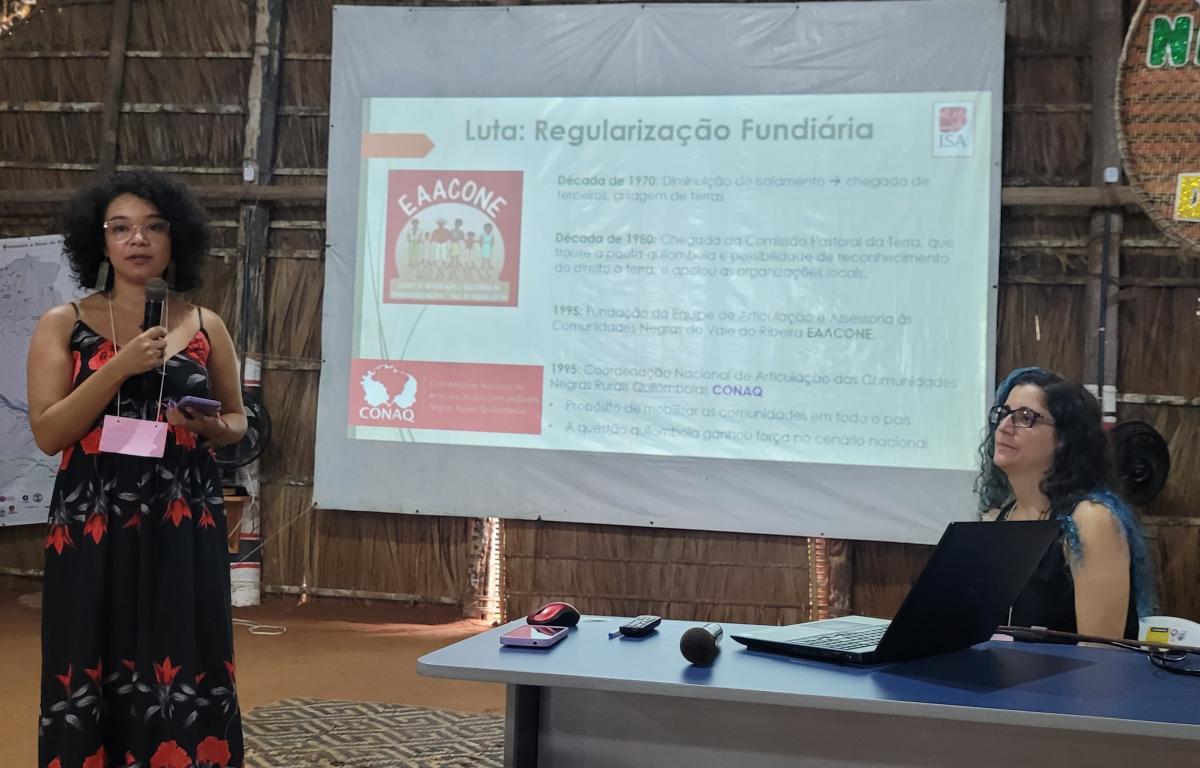 palestrantes durante a atividade